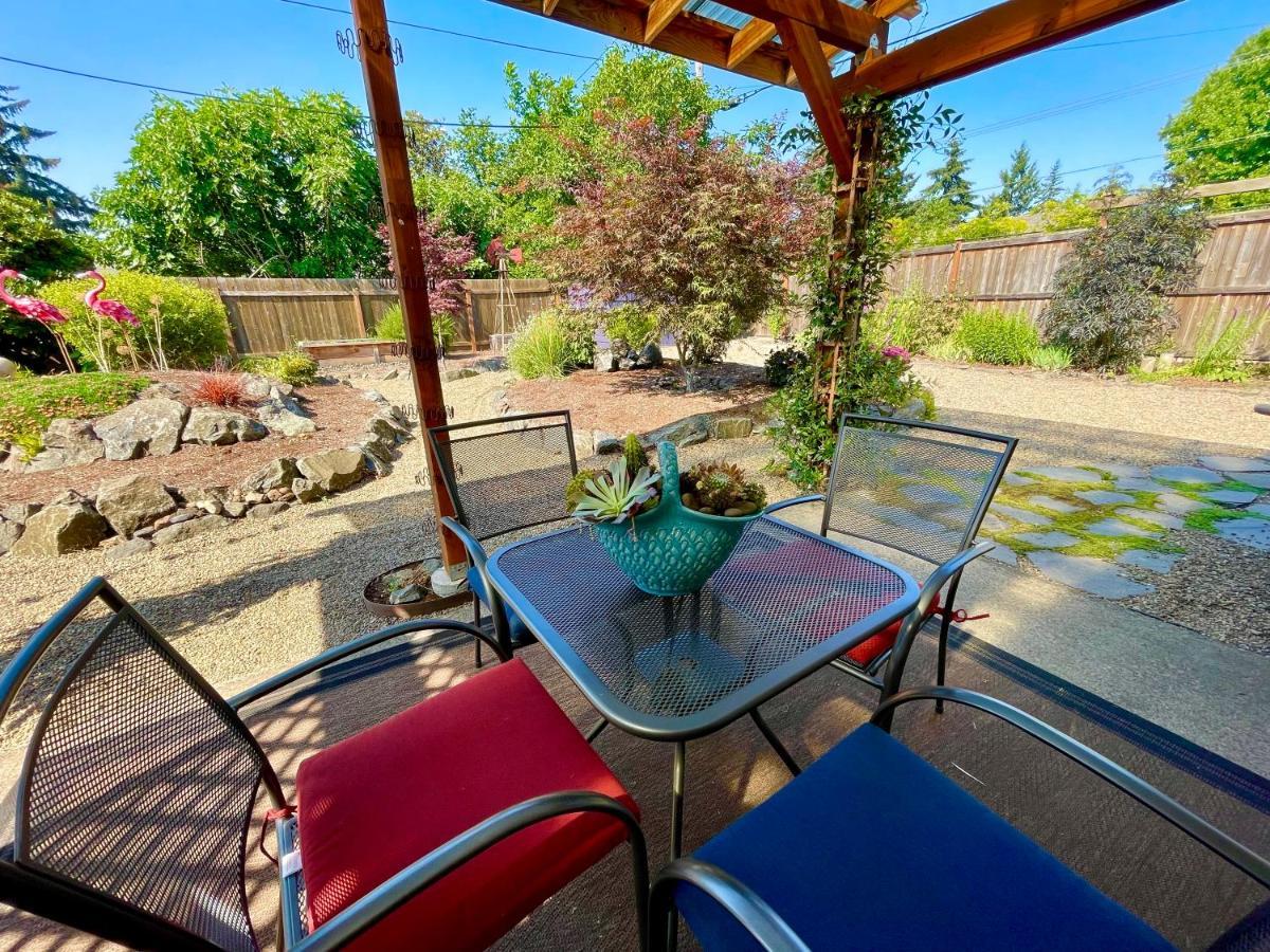 Colorful 50'S Ranch In The Heart Of Eugene 빌라 외부 사진