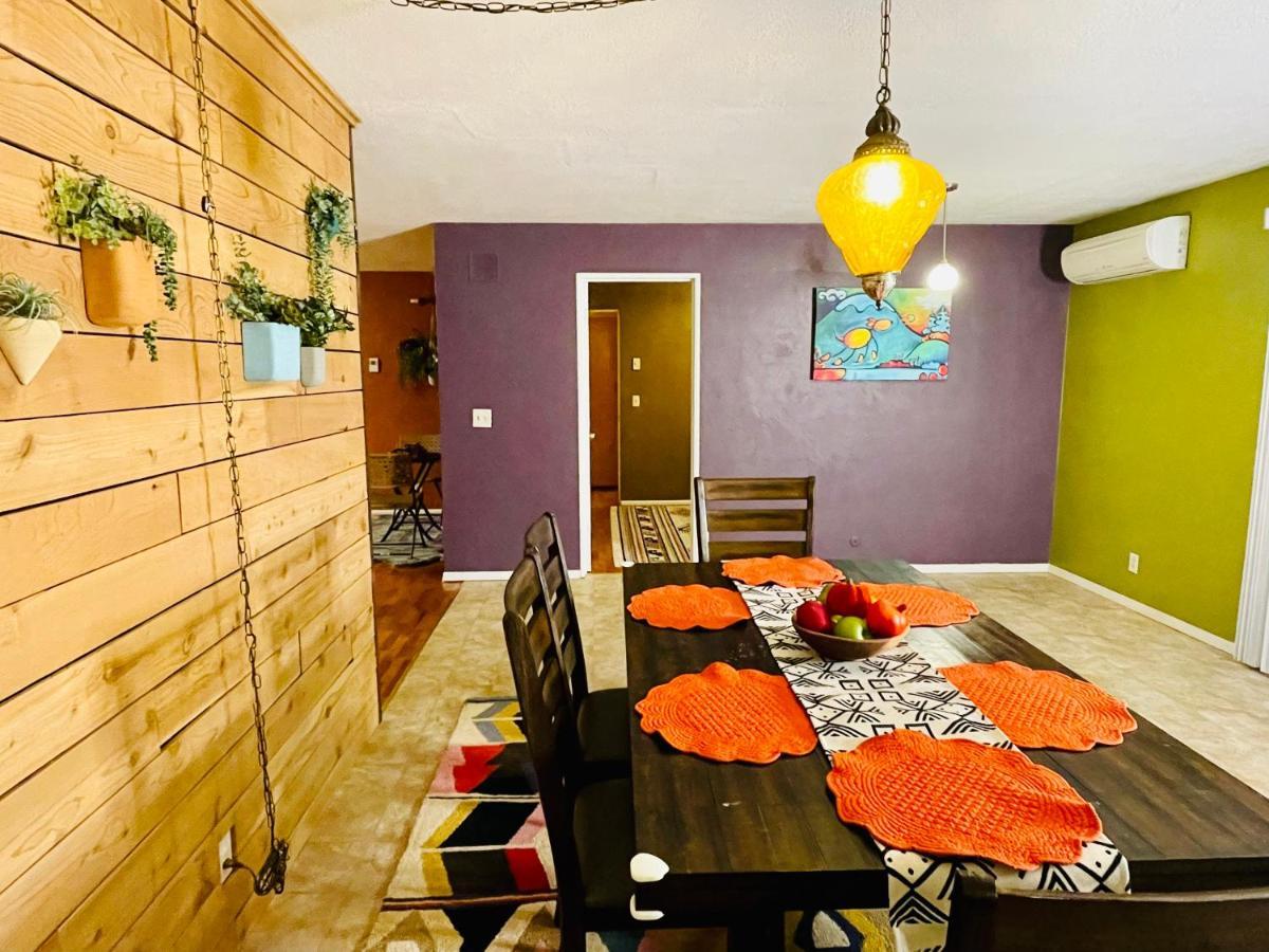 Colorful 50'S Ranch In The Heart Of Eugene 빌라 외부 사진
